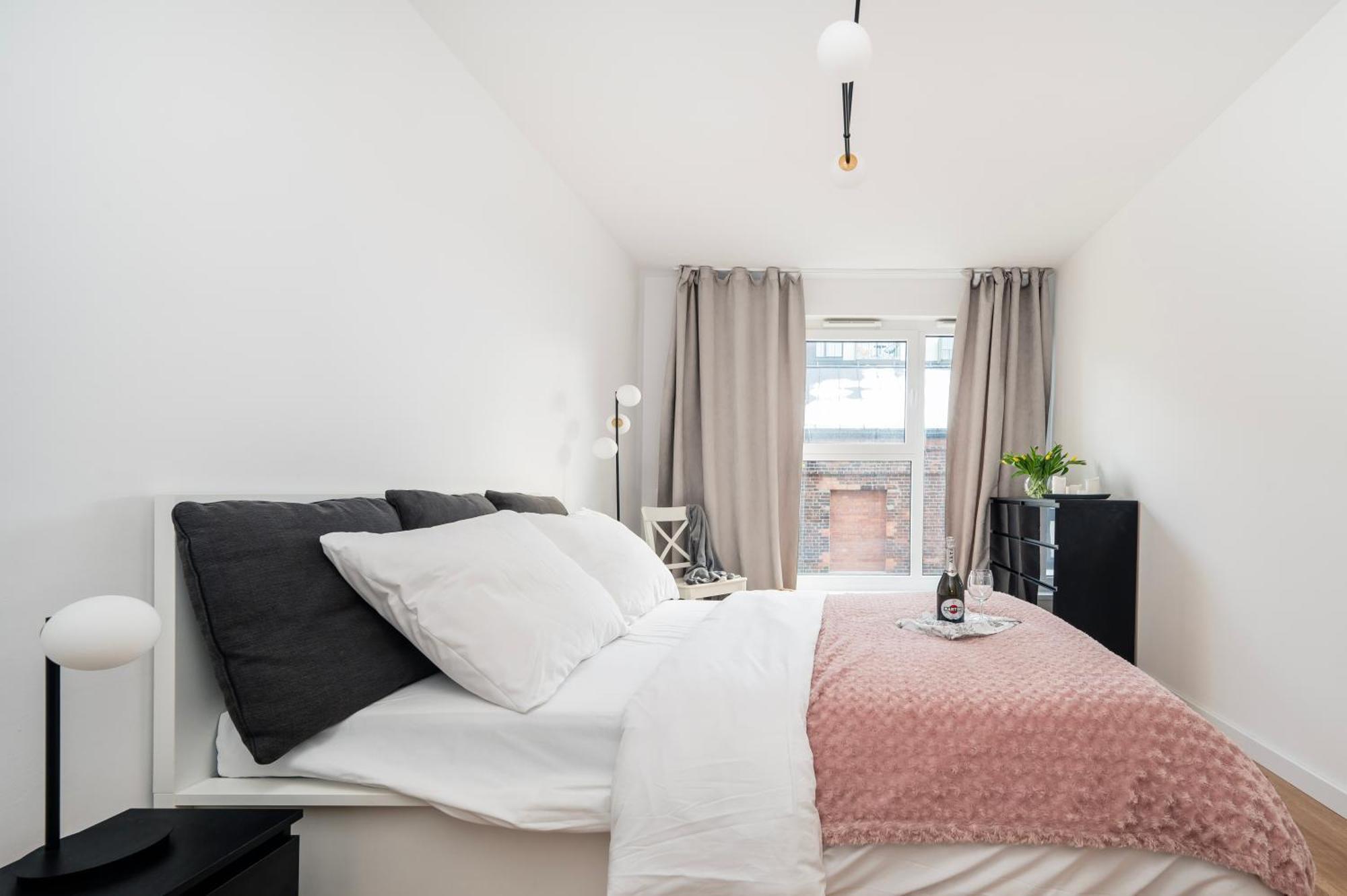 Komfortowe Apartamenty Z Garazem Na Milionowej 罗兹 外观 照片